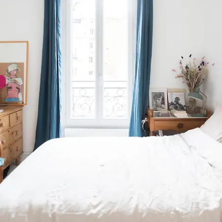 Magnificent 35M Ideal For Couple In Paris * Paris